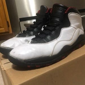 Retro Jordan 10 Chicago